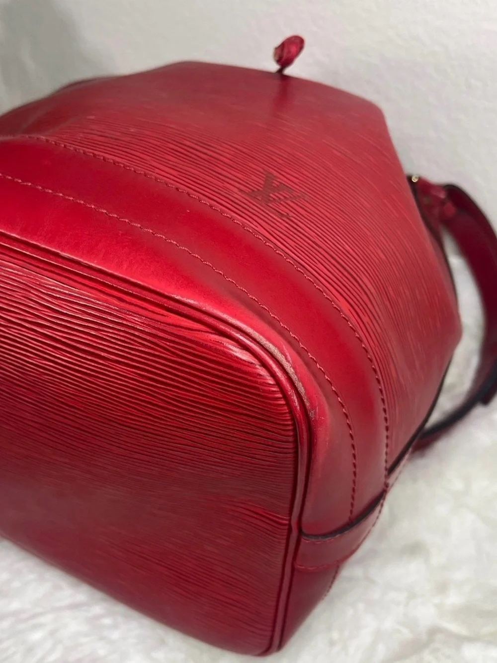 Louis Vuitton Red Epi Leather Noe Bucket Bag